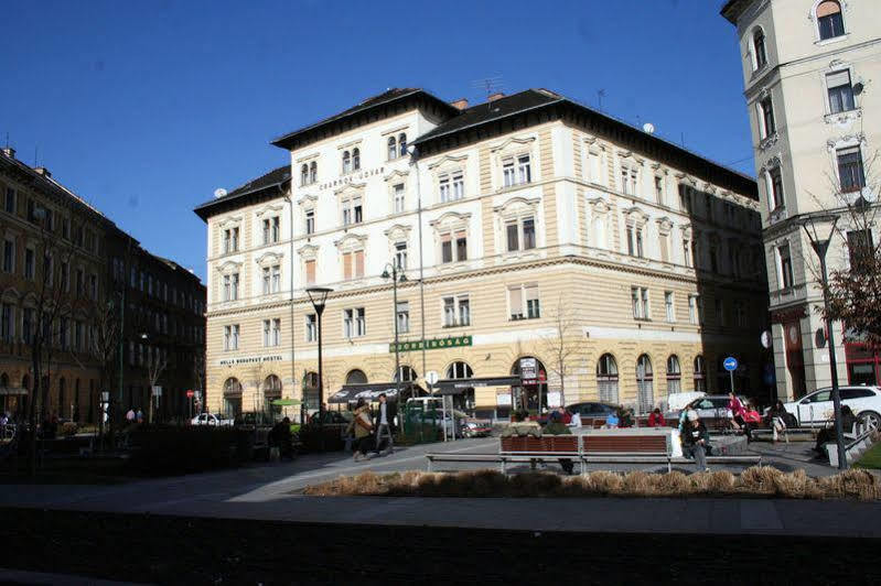 Walking Bed Budapest Downtown Hostel Bagian luar foto
