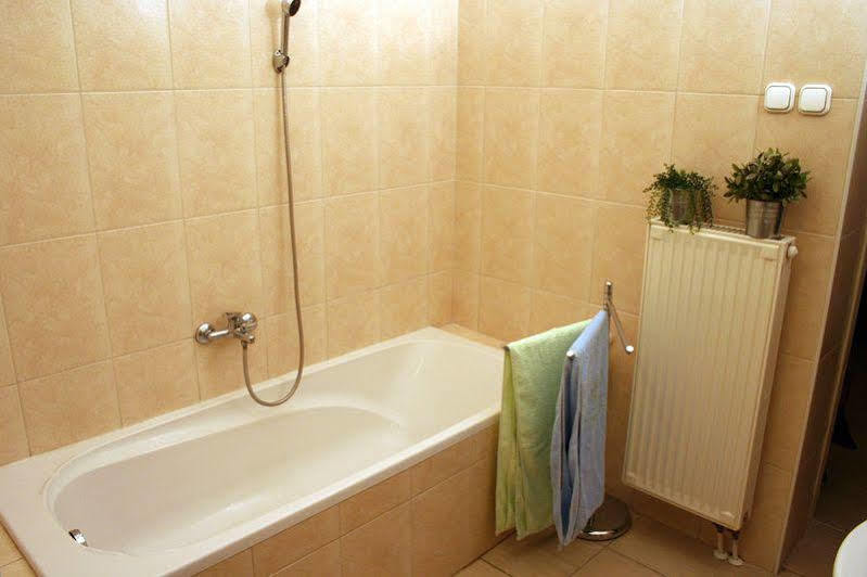 Walking Bed Budapest Downtown Hostel Bagian luar foto